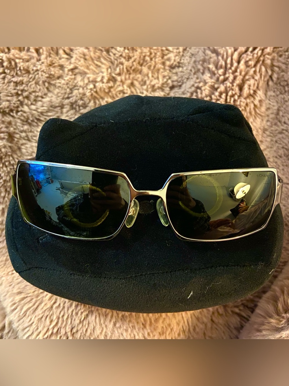 CHANEL 4103-b Quilted Square Sunglasses - case not included - Picture 5 of 10